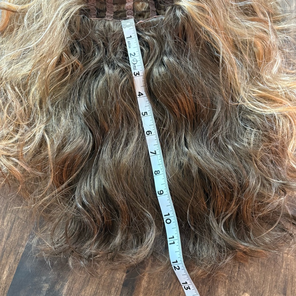 WIG Long Wavy RED Wig! Good condition! Great as hat or Headband Wig. - Picture 13 of 16